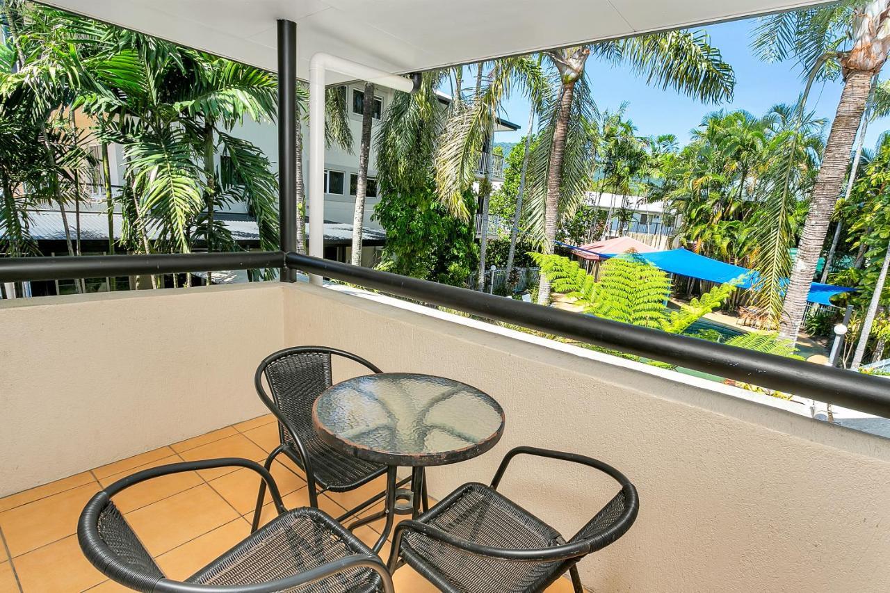 Cairns Reef Apartments & Motel Exterior foto